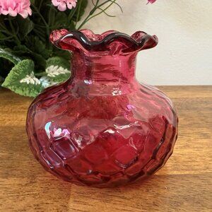 Vintage Cranberry Glass Ruffled Rim Vase Diamond‎ Texture Art Glass Decor